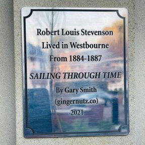 Statue plaque polished on-site